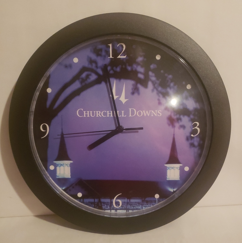 Kentucky Derby Churchill Downs - Rare wall clock